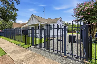 1144 Dorothy Street, Houston, TX 77008 - Photo 39