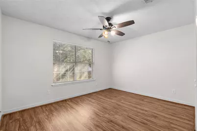 2212 Palm Lagoon Drive, League City, TX 77573 - Photo 27
