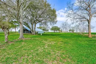 1826 Co Rd 469, El Campo, TX 77437 - Photo 3