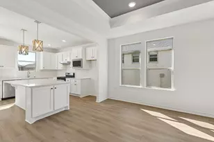 31731 Regal Dr, Fulshear, TX 77441 - Photo 11