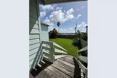 1808 Biovu Drive, Galveston, TX 77551 - Photo 15