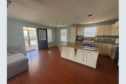 735 10th Street, San Leon, TX 77539 - Photo 5