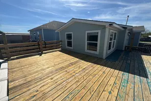 735 10th St, San Leon, TX 77539 - Photo 7