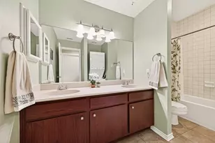 10053 Westpark Dr, Houston, TX 77042 - Photo 17