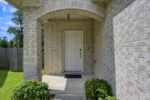 10707 Catclaw Ct, Tomball, TX 77375 - Photo 3