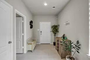 10707 Catclaw Ct, Tomball, TX 77375 - Photo 5