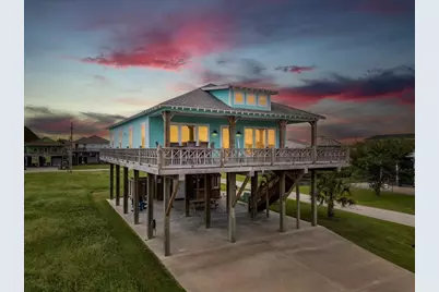 879 Wommack, Crystal Beach, TX 77650 - Photo 1