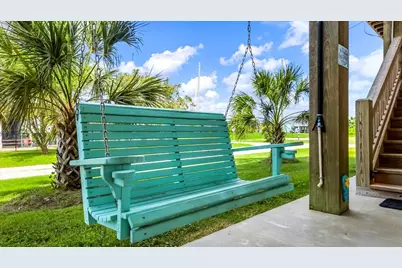 879 Wommack, Crystal Beach, TX 77650 - Photo 43