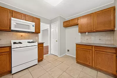 10115 Storm Meadow Drive, Houston, TX 77064 - Photo 11