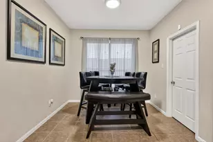25710 Crisp Spring Ln, Spring, TX 77373 - Photo 9