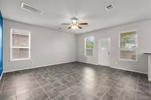 4114 W Bayou Maison Cir, Dickinson, TX 77539 - Photo 7