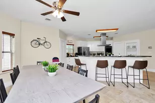 1730 Lakeshore Dr, Kingwood, TX 77339 - Photo 9