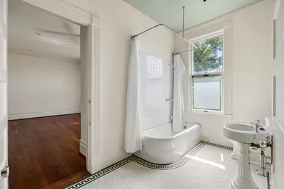 200 Westmoreland Street, Houston, TX 77006 - Photo 29