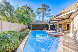 2203 Meadow Gardens Dr, Houston, TX 77062 - Photo 41