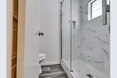 12710 Crow Valley Lane, Houston, TX 77099 - Photo 25