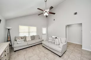 8126 Carillon Way, Rosharon, TX 77583 - Photo 13