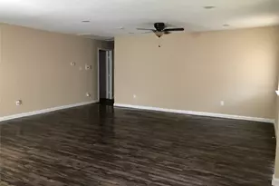 1907 Chew St, Houston, TX 77020 - Photo 9