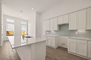 2510 Shallow Lk Ln, Iowa Colony, TX 77583 - Photo 15