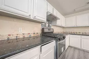 9323 Spindlewood Dr, Houston, TX 77083 - Photo 25
