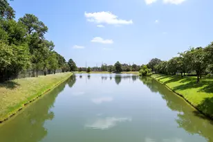 7930 Spring Village Dr, Spring, TX 77389 - Photo 41