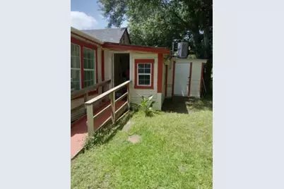 416 N Erskine Street, Angleton, TX 77515 - Photo 17