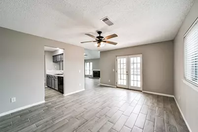 1613 Brook Meadow Drive, La Porte, TX 77571 - Photo 9