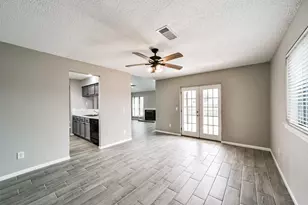 1613 Brook Meadow Dr, La Porte, TX 77571 - Photo 9