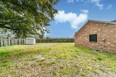 1613 Brook Meadow Drive, La Porte, TX 77571 - Photo 19