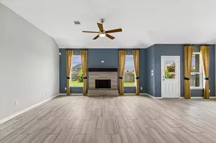 317 Merlot Dr, Alvin, TX 77511 - Photo 7