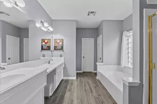 2376 Autumn Mist Ln, League City, TX 77573 - Photo 23