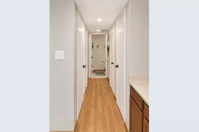 781 Country Place Drive #2032, Houston, TX 77079 - Photo 5