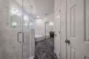 7130 Glenwood Dr, Sugar Land, TX 77479 - Photo 25
