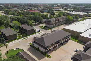 301 W 31st St, Bryan, TX 77803 - Photo 3