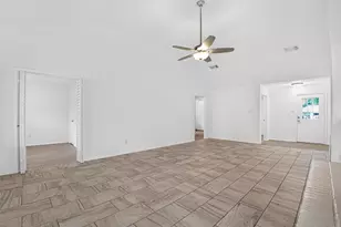2711 Dove Country Dr, Stafford, TX 77477 - Photo 9