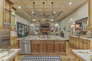 8794 Grand Lake Estates Dr, Montgomery, TX 77316 - Photo 13