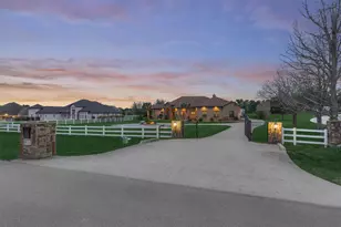 8794 Grand Lake Estates Dr, Montgomery, TX 77316 - Photo 3