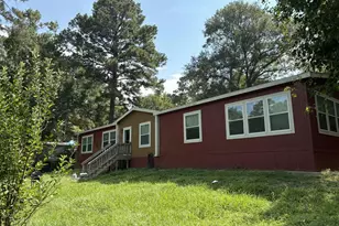 18 Hilltop Dr, Huntsville, TX 77340 - Photo 1