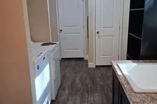 18 Hilltop Dr, Huntsville, TX 77340 - Photo 27