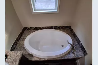 18 Hilltop Drive, Huntsville, TX 77340 - Photo 15