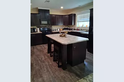 18 Hilltop Drive, Huntsville, TX 77340 - Photo 7