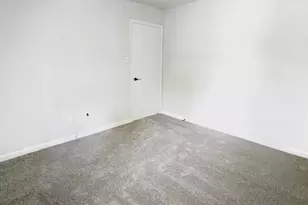 4741 E Ridge Creek Dr, Houston, TX 77053 - Photo 13