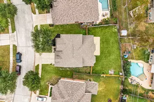 13834 Lake Livingston Dr, Houston, TX 77044 - Photo 25