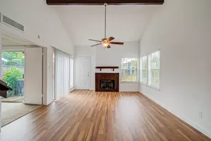 12203 Sandpiper Dr, Houston, TX 77035 - Photo 5
