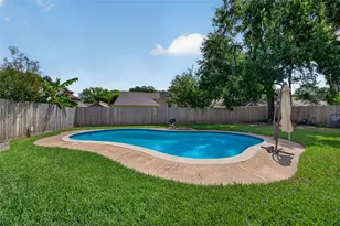 8326 Tiger Ln, Houston, TX 77040 - Photo 37