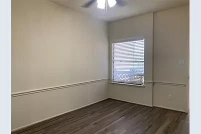 2710 Grants Lake Boulevard #B4, Sugar Land, TX 77479 - Photo 5