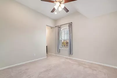 1984 Highland Meadows Drive, Pearland, TX 77089 - Photo 25