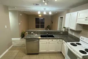 8825 E Buffalo Cir, Willis, TX 77378 - Photo 43