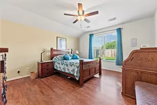 10722 Desert Springs Cir, Houston, TX 77095 - Photo 27