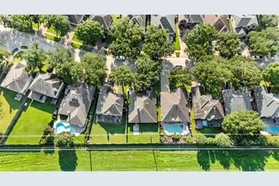10722 Desert Springs Circle, Houston, TX 77095 - Photo 37