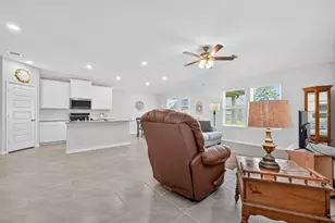 2322 E Winding Pnes Dr, Tomball, TX 77375 - Photo 13